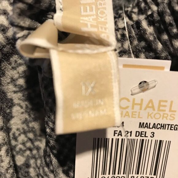 Michael Michael Kors Plus Size 1X & 2X One Shoulder Belted Python Tunic NWT - Picture 16 of 16